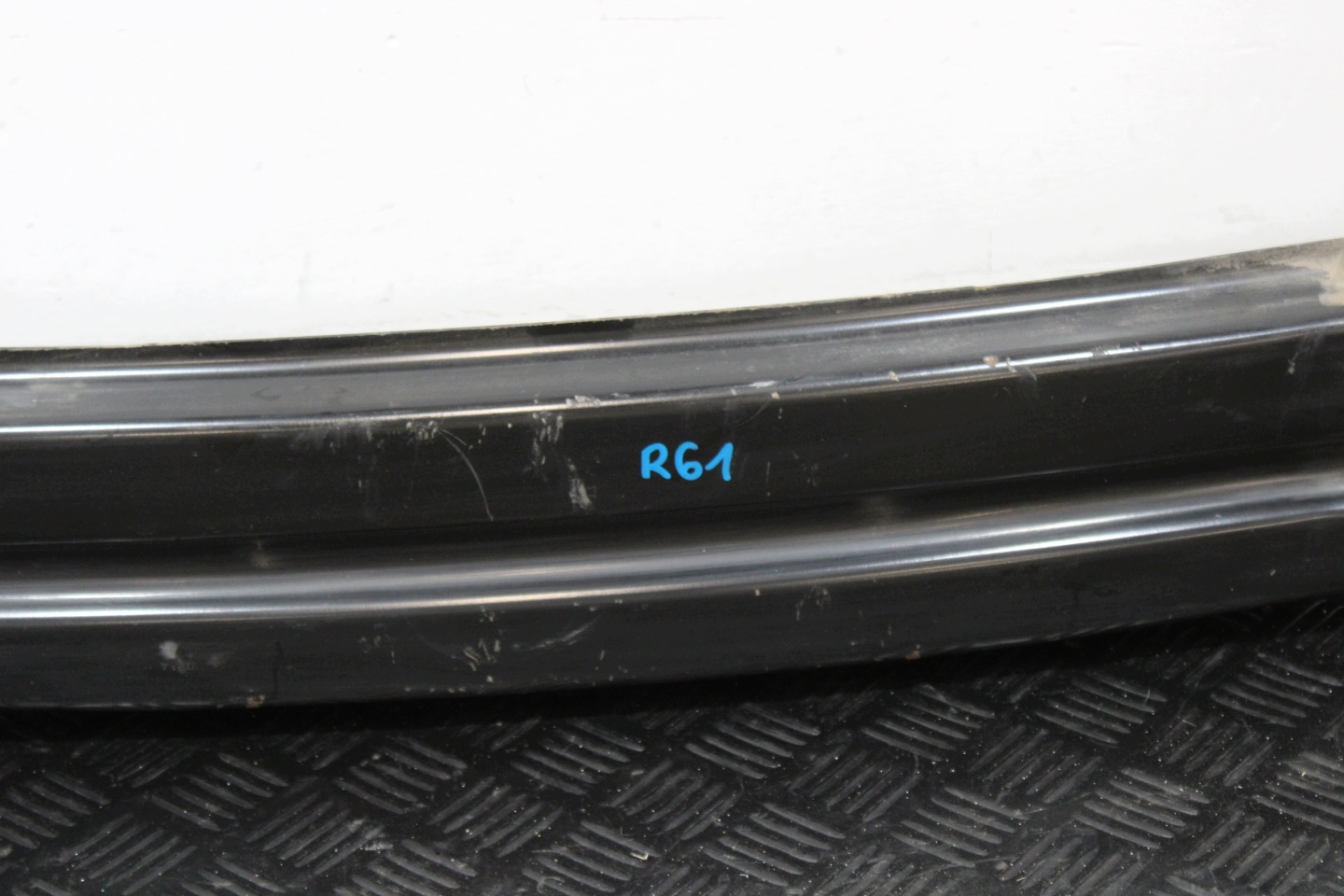 sider pillar below bumper rear part MINI PACEMAN S R61 S R60 S