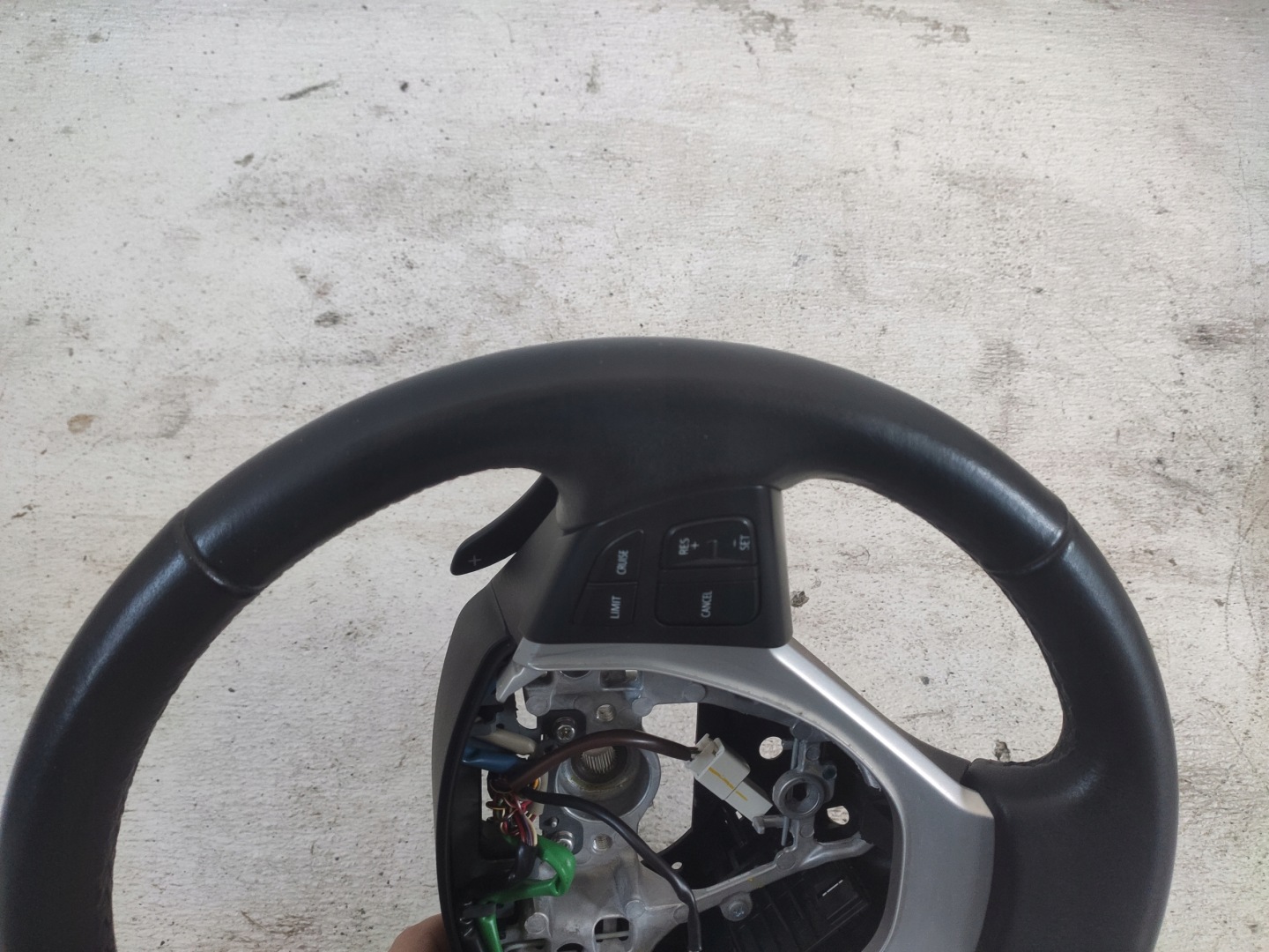 SUZUKI SX4 S-CROSS 2014 steering wheel, with shifting MULTI