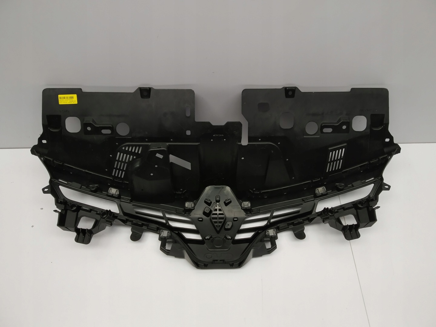 12-16r Renault Clio IV maska nárazníku předek