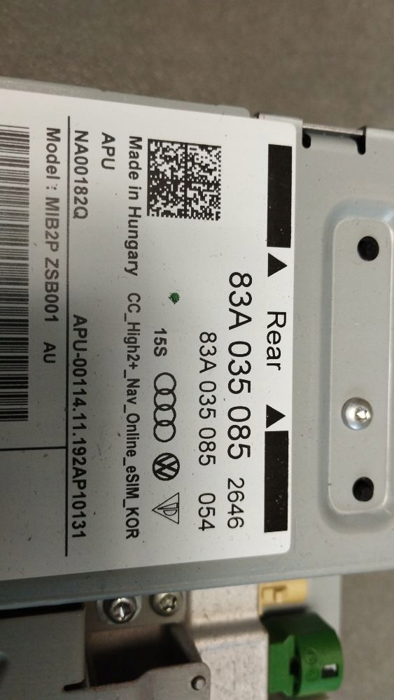 Audi Q3 F3 83A Jednostka MIB2 navigation module MMI player SD SIM 83A035085