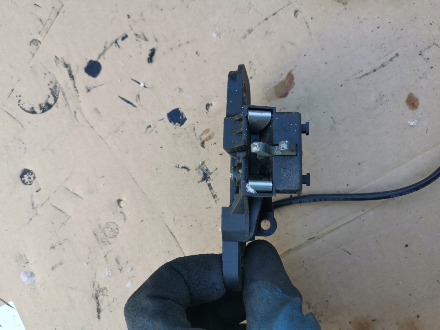 lock lock cylinder bonnet boot MERCEDES W140