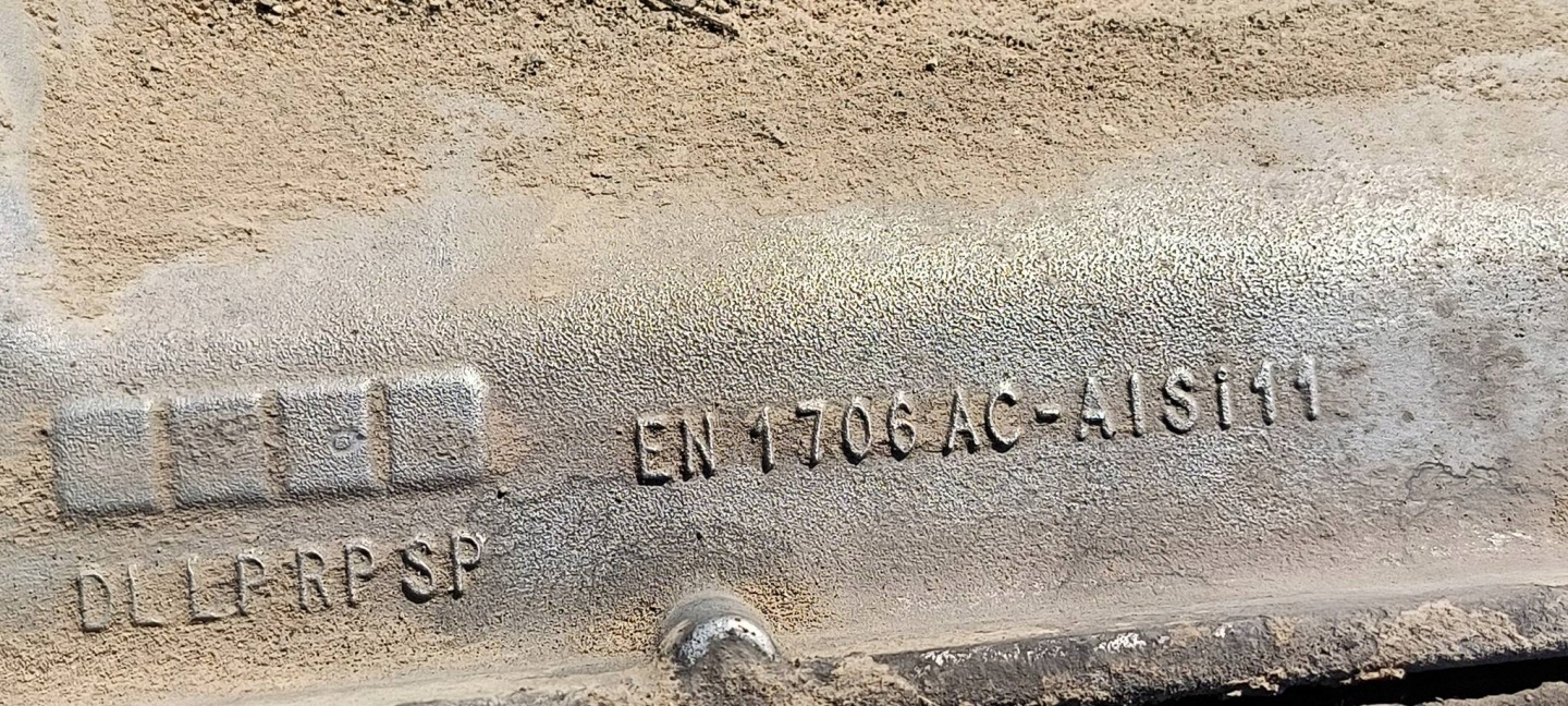 Achsträger vorne VOLKSWAGEN CADDY III