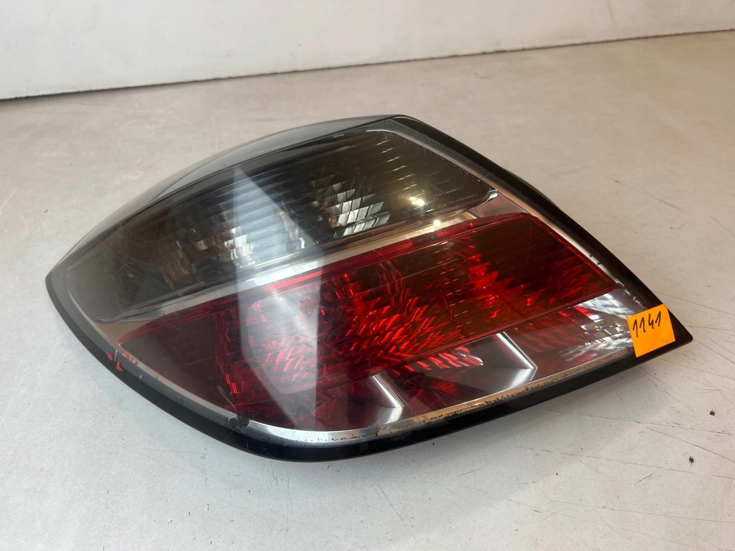 light rear part rear left Opel Astra H III Lift 3D GTC