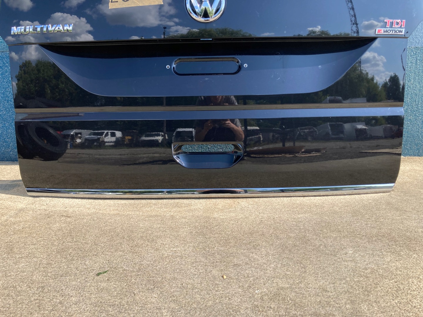 VW T6 TRANSPORTER MULTIVAN boot doors black