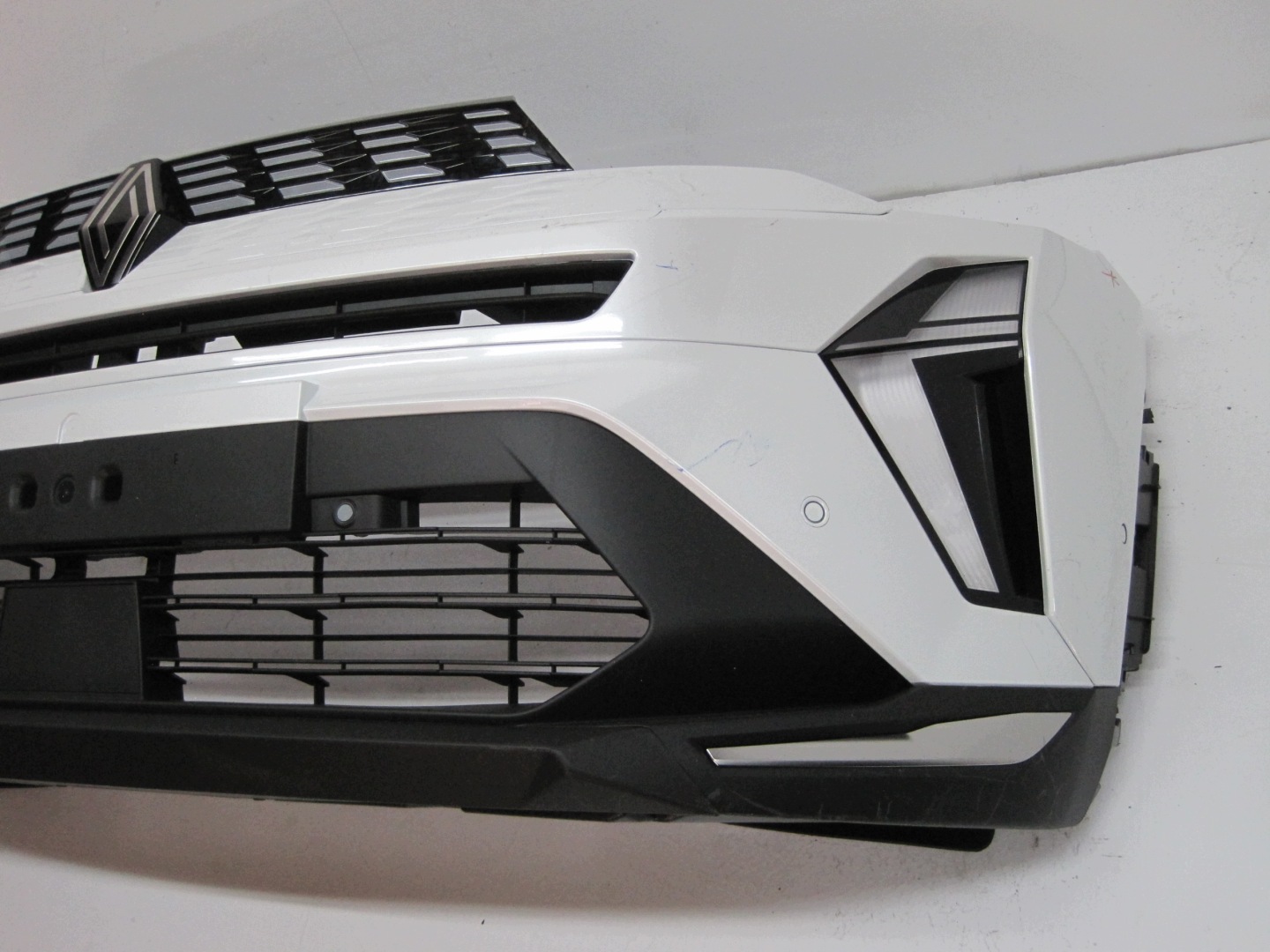 bumper RENAULT SYMBIOZ 6 PDC front front