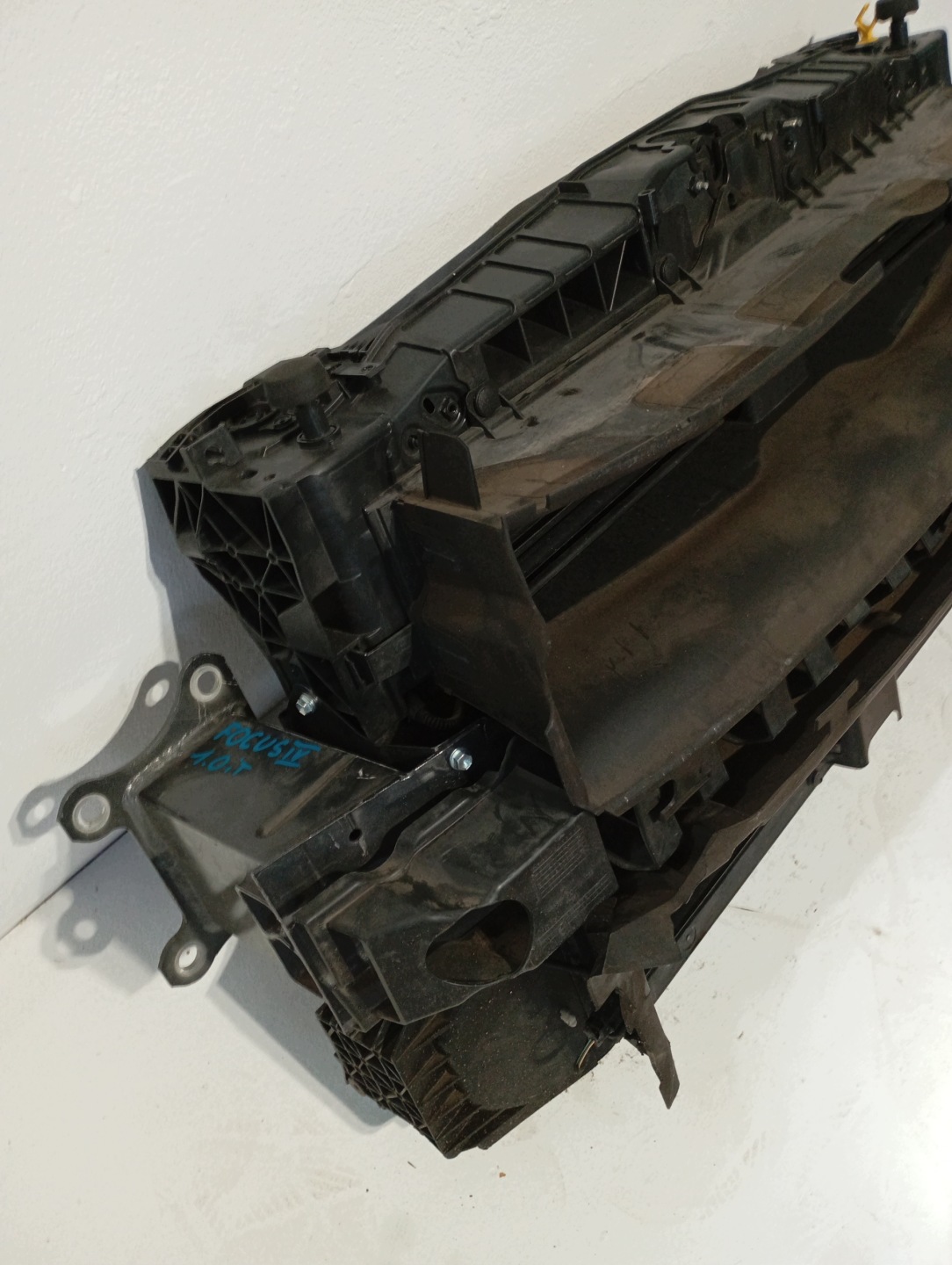 support panel for radiators radiator FORD FOCUS MK4 IV 1,0Ti