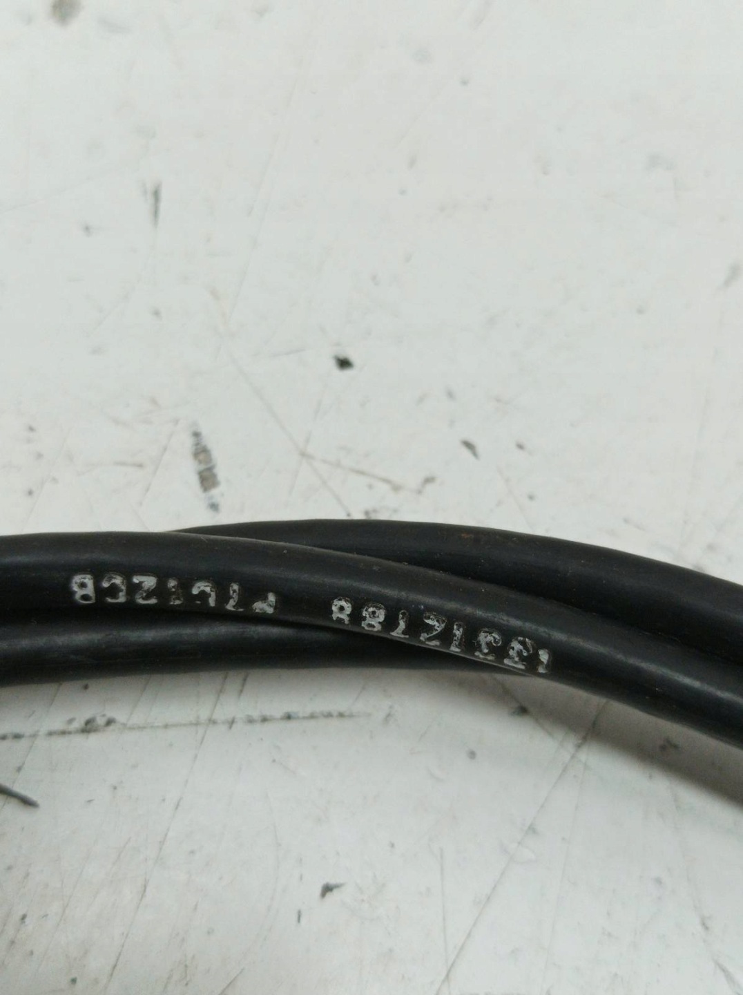 handle inner handle bracket of the opening bonnets rope Opel Astra IV J