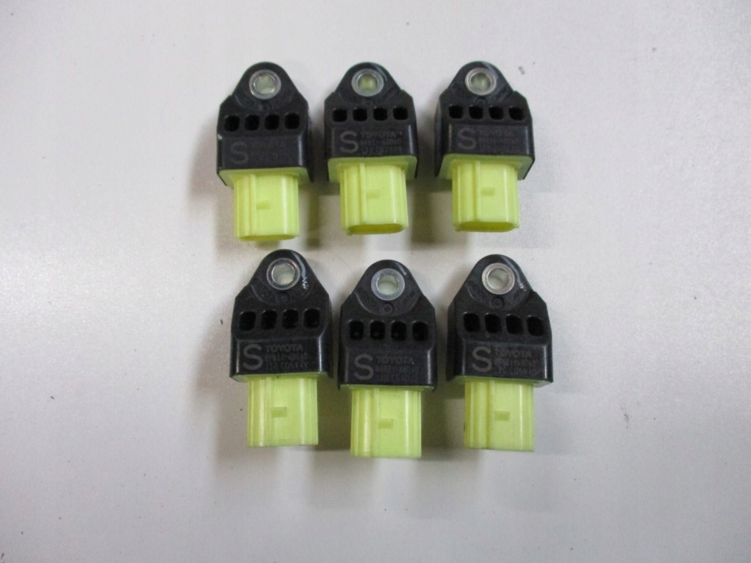 impact sensor TOYOTA 89831-48040