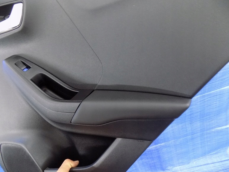 upholstery side right rear part FORD PUMA MK2 ST 1.0