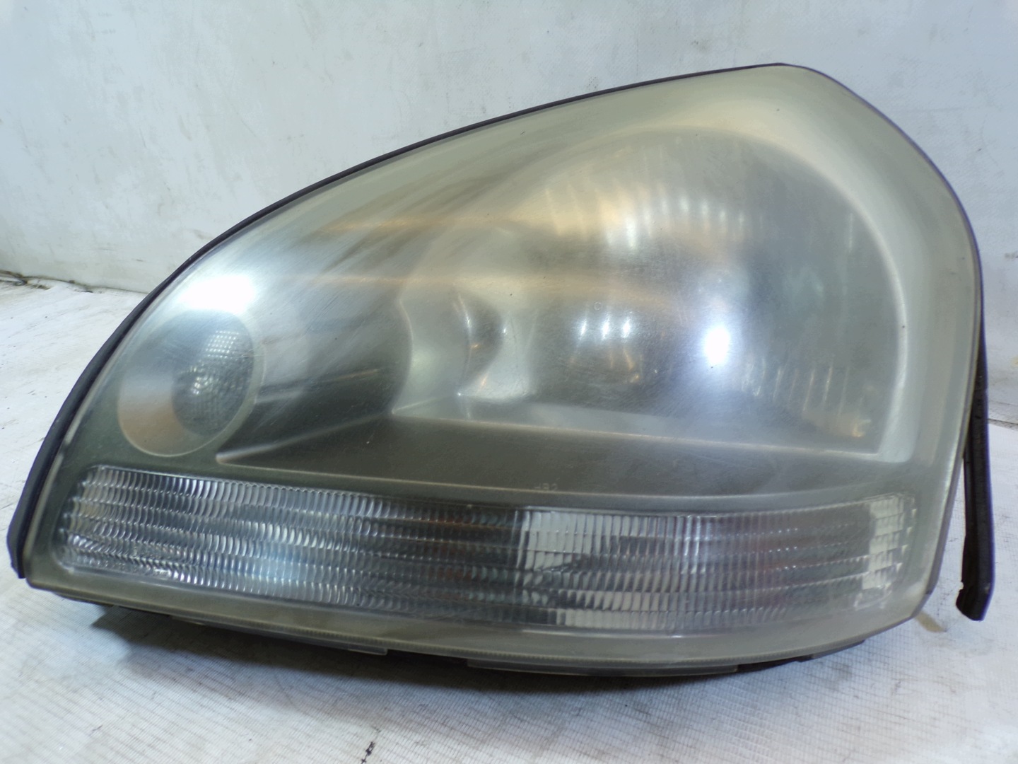 light front front left HYUNDAI TUCSON 1 and