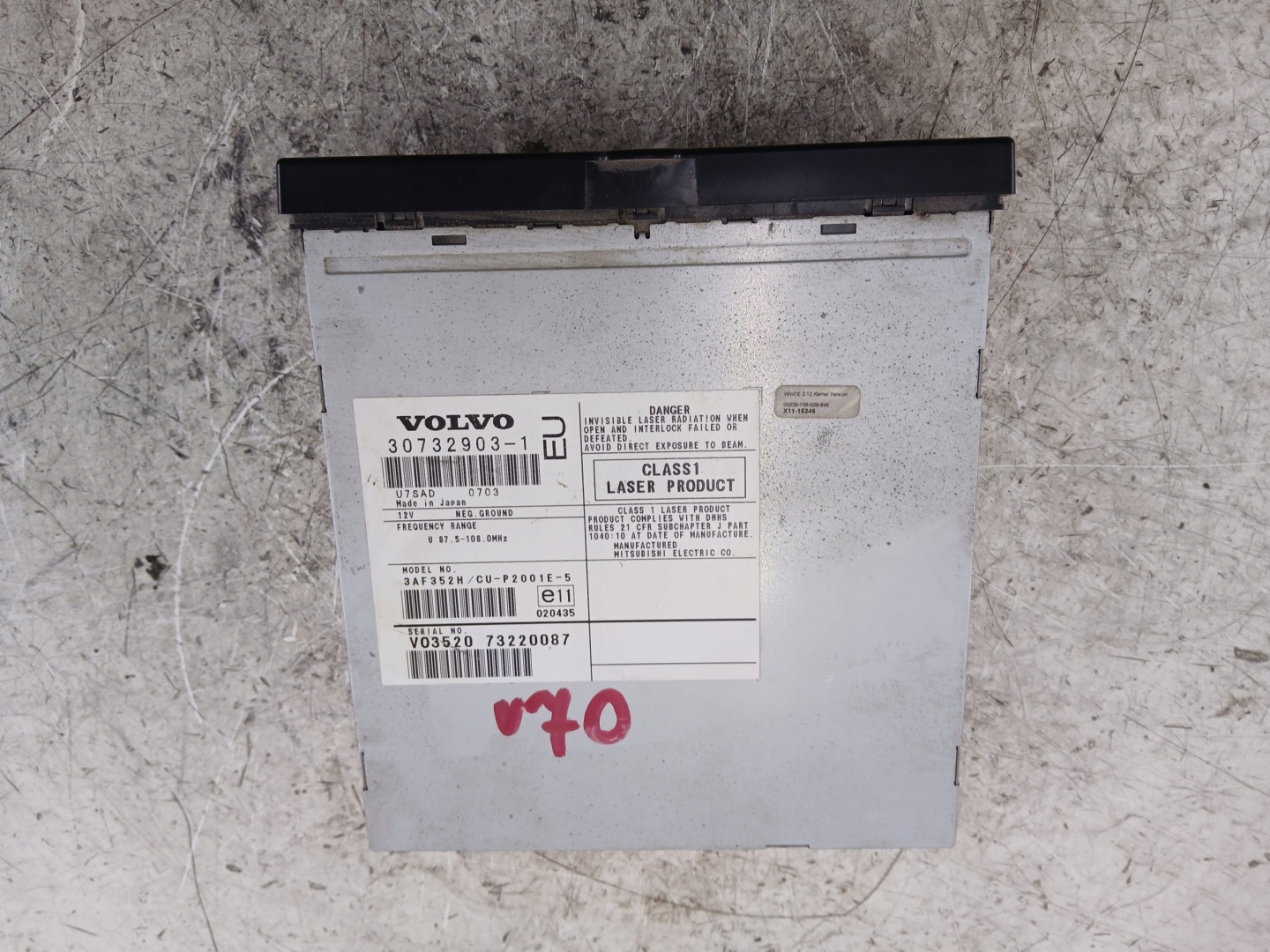 VOLVO V70 II player navigation devices NAVI 30732903