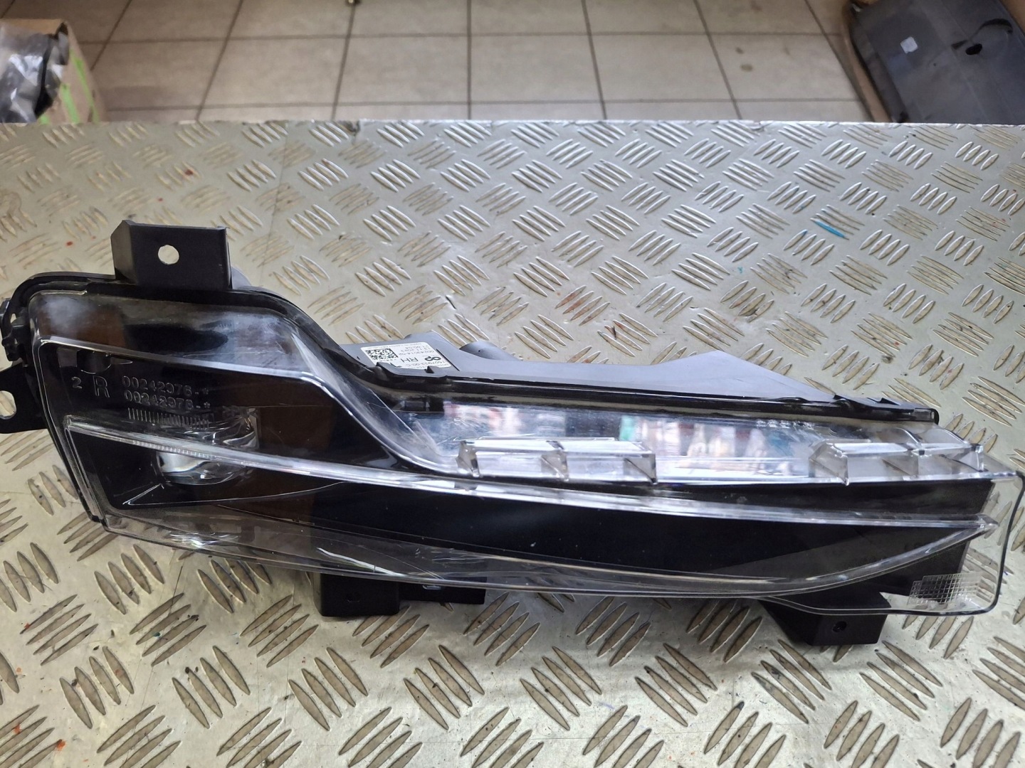 light right DO running daytime DRL TESLA MODEL 3 TESLA Y 2020R->