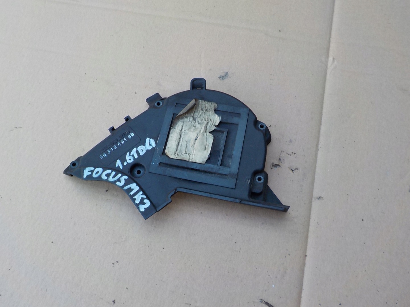 Couvercle carter distribution ford focus mk2 1,6 tdci 2009r 9651560180