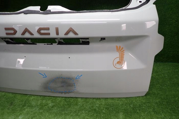 DACIA DUSTER III 24- boot doors rear part