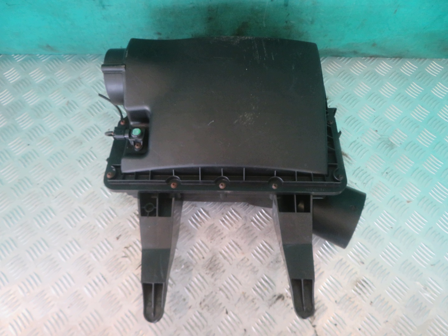 luftfiltergehäuse MERCEDES SPRINTER 2.2 15R A0000907801