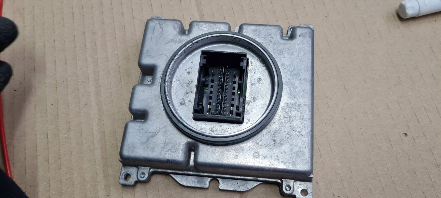 SQ5 80A Q5 control unit LED lights front 7PP941572AC VW AUDI