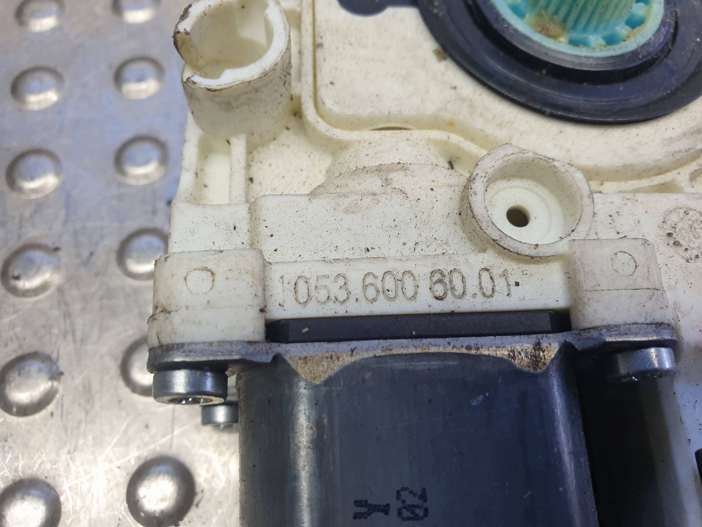 motor emelő ablak bal hátsó 1K0959703AL VW GOLF V VI