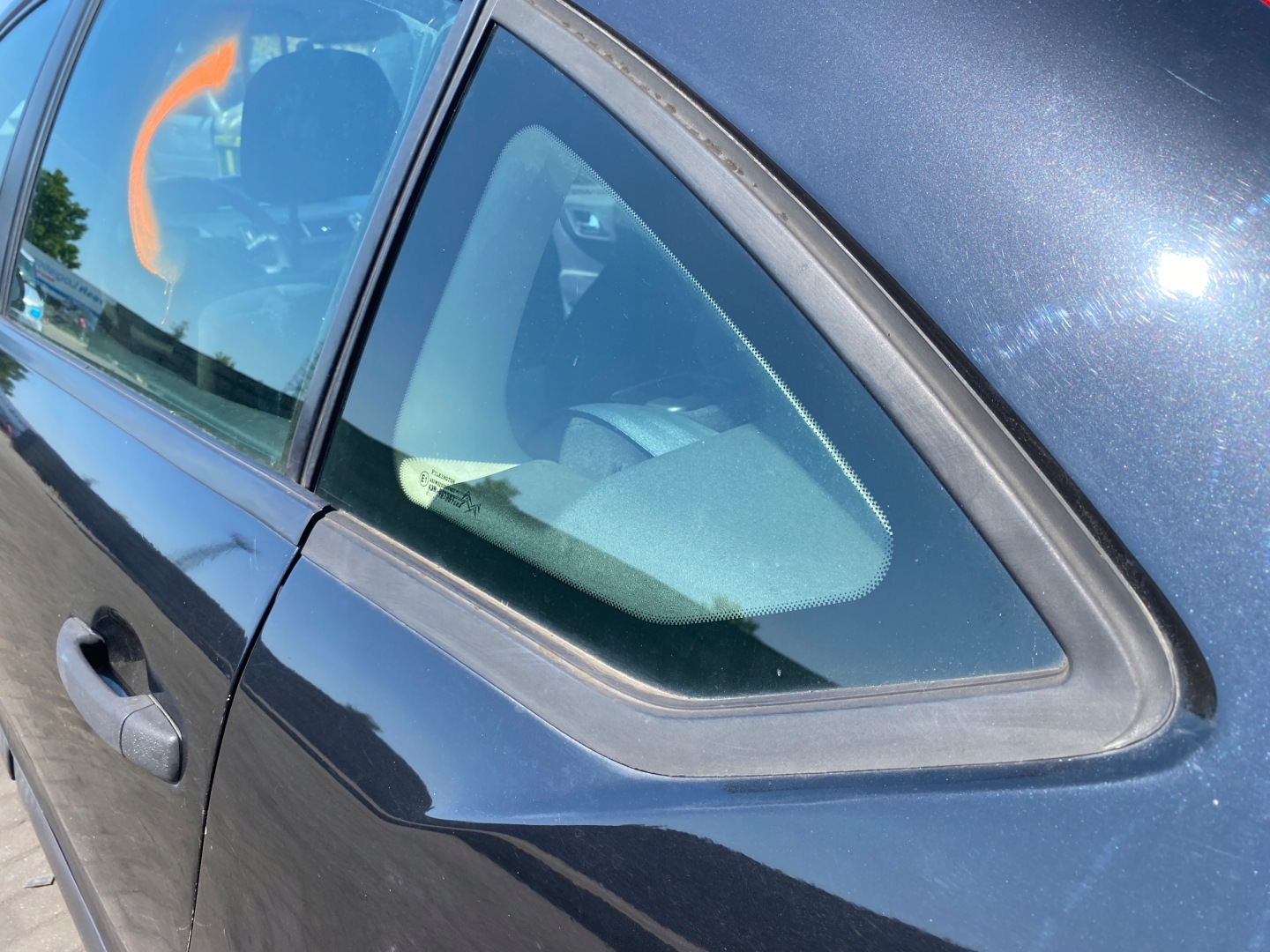 window side bodywork left Citroen C4 04-11