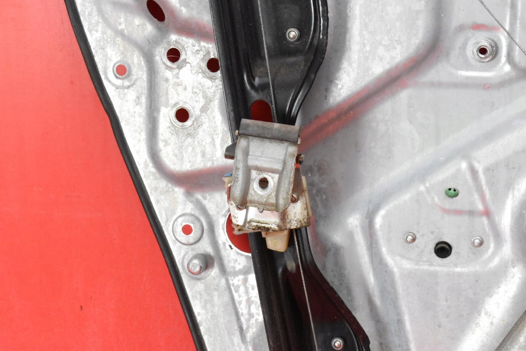 window regulator right front EU 5N0837756 VW TIGUAN 1 and 11-17