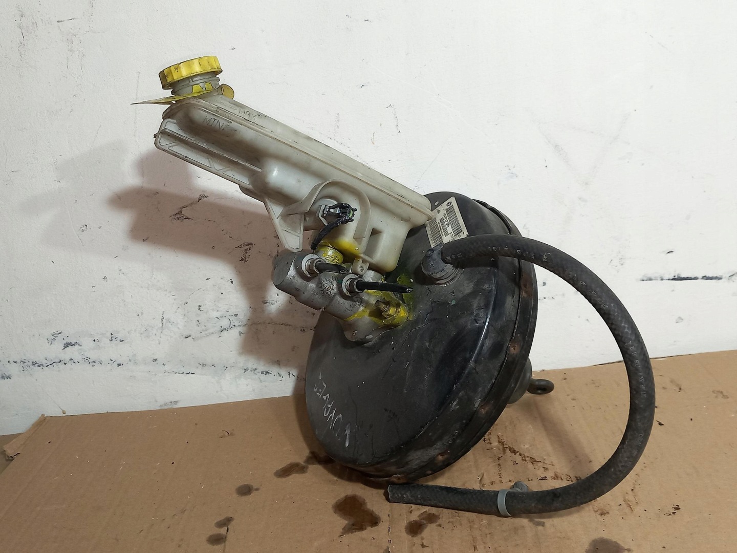 pump servo brake CHRYSLER VOYAGER V P04721953AA