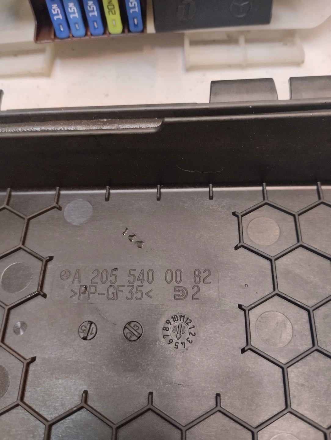 MERCEDES W205 C Module fusibles