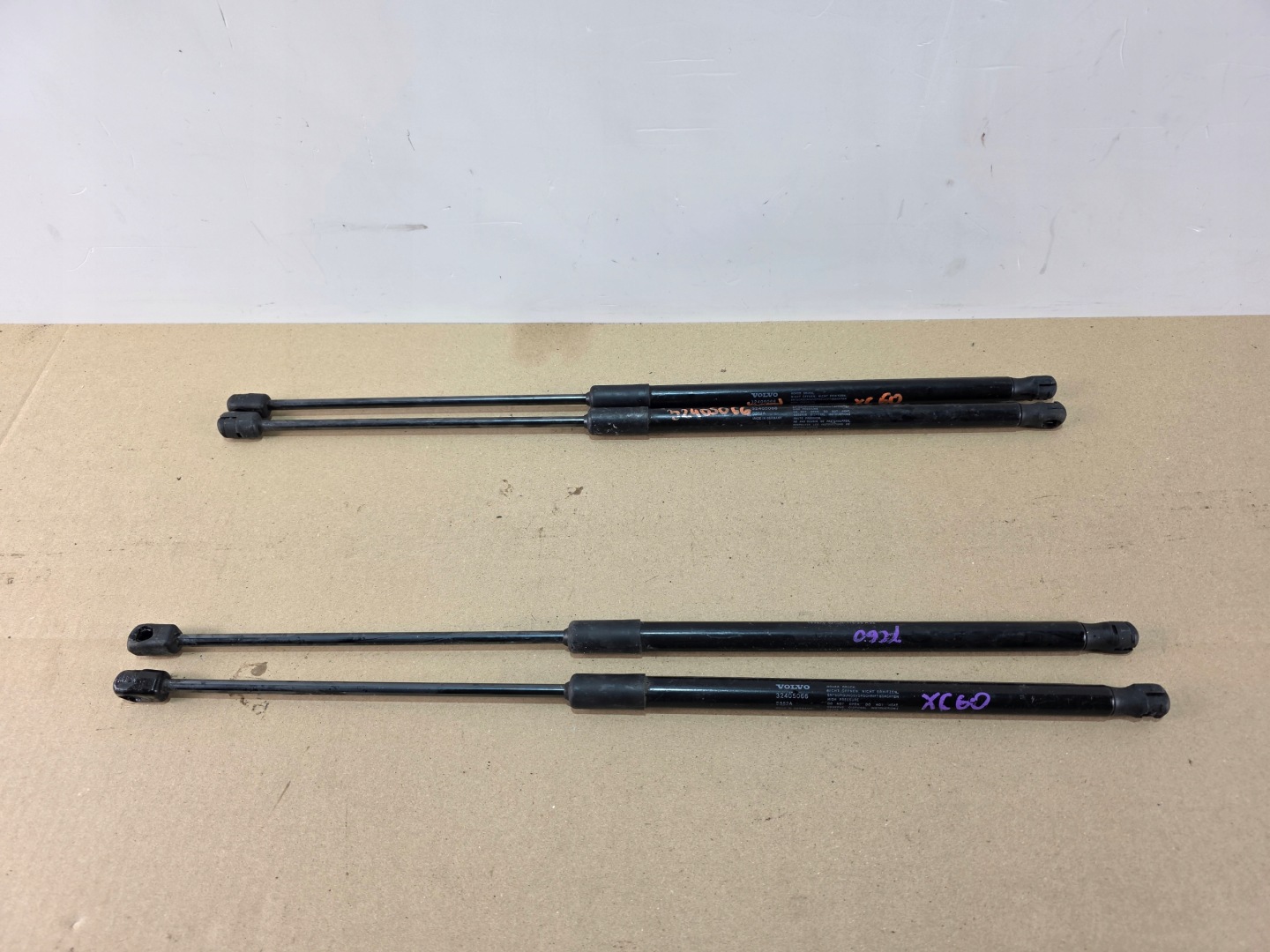 damper telescope bonnets VOLVO XC60 II LIFT 32405066