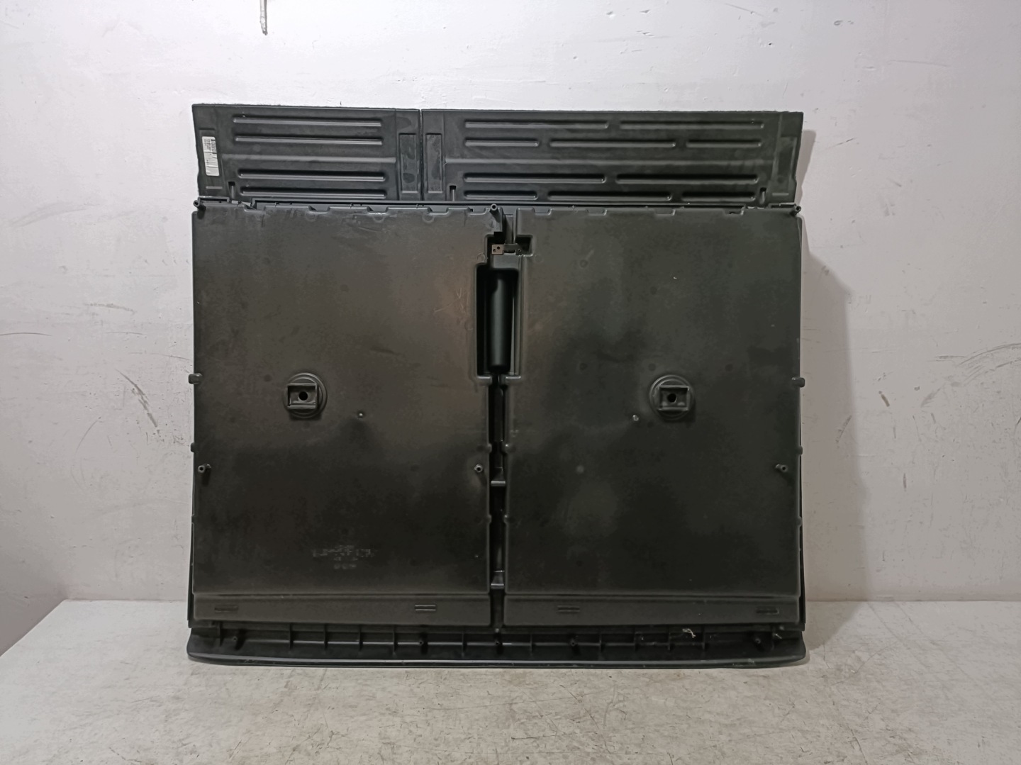 CADILLAC ESCALADE IV 15- MATA floor passenger compartment boot AXZ04386