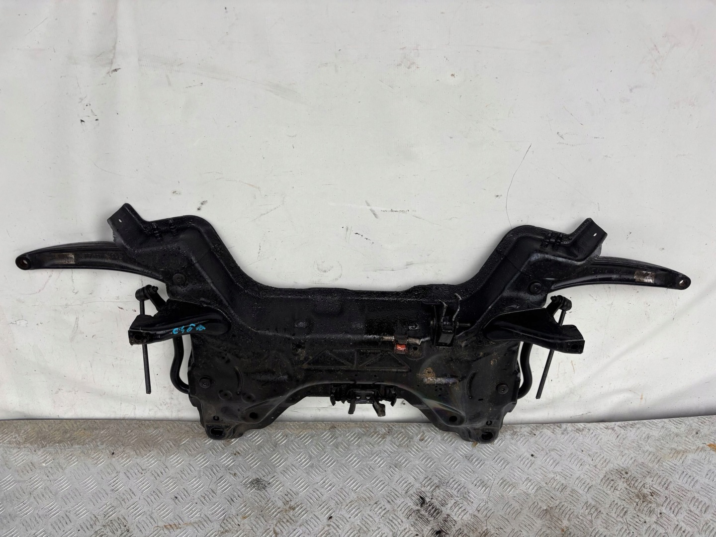 Vorderachsträger Achsträger träger CITROEN C4 II 10- 1.6 E-HDI