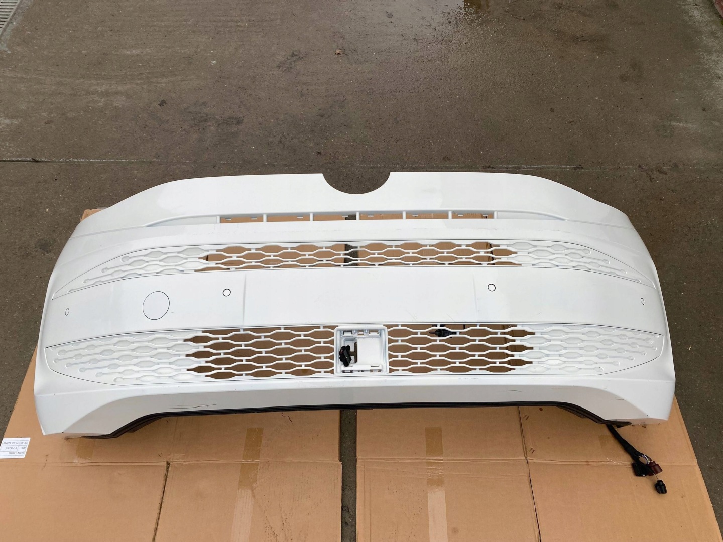 VW T7 MULTIVAN complete bumper front front PDC RADAR LB9A 7T0807221C