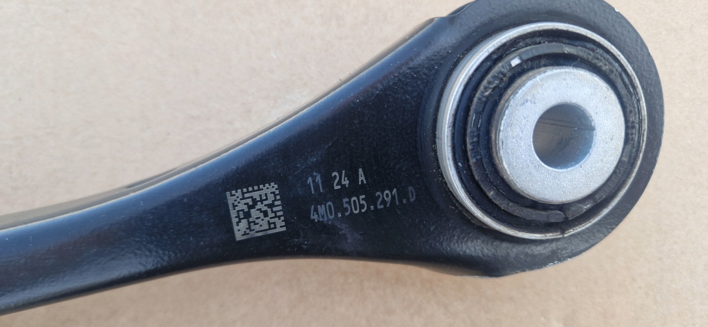 Querlenker heck 4M0505291D heck links AUDI A4 B9 AUDI A5 wie neu Original