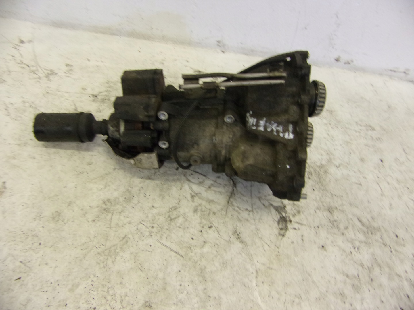 REDUKTOR cambio ingranaggi VOLKSWAGEN PHAETON 1071137025