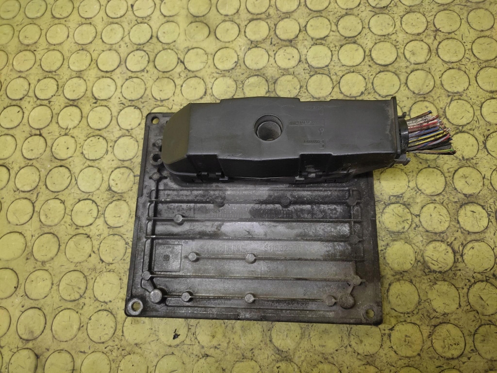 FORD FIESTA MK6 control unit of the engine 4S6112A650LC