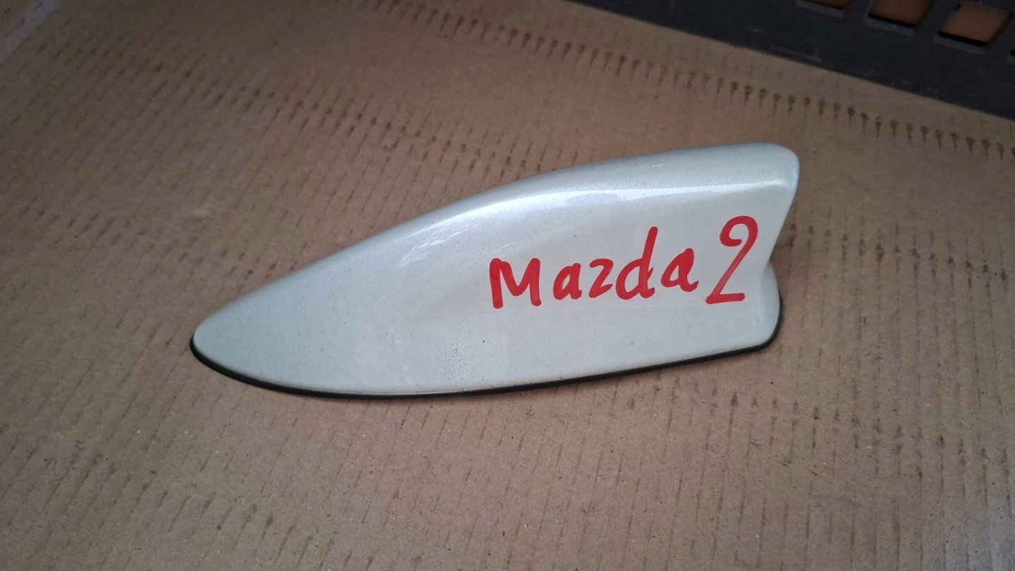 Antenne GPS (pletwa) Mazda 2 2024r