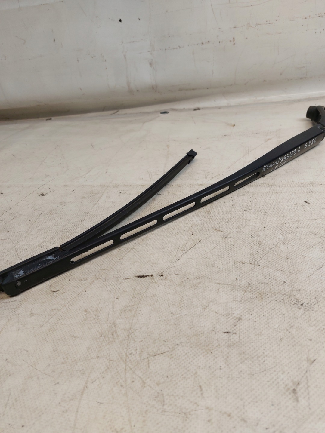 wiper arm left front CITROEN C5 X7 III