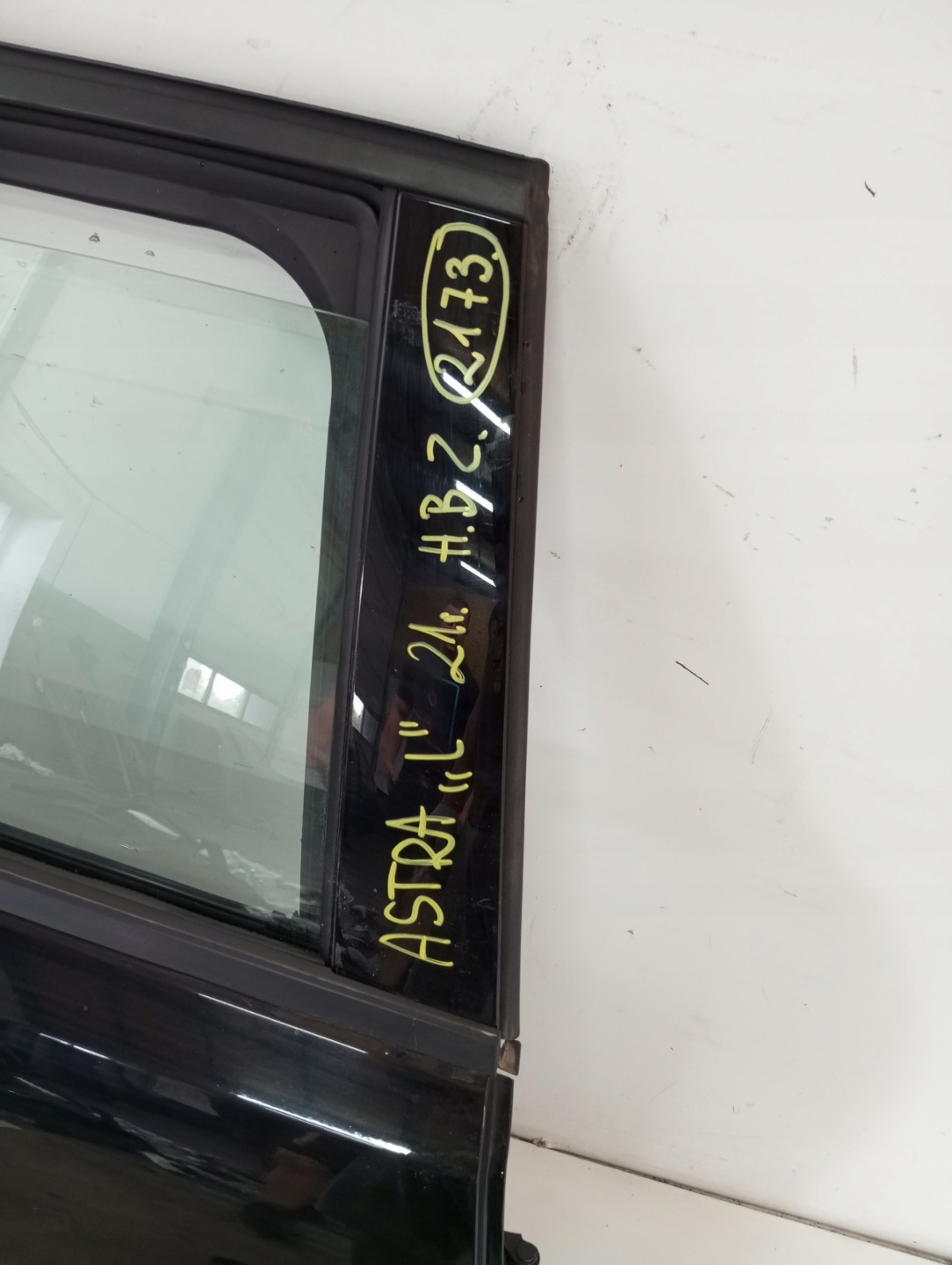 door right rear. OPEL ASTRA L H.B 21R