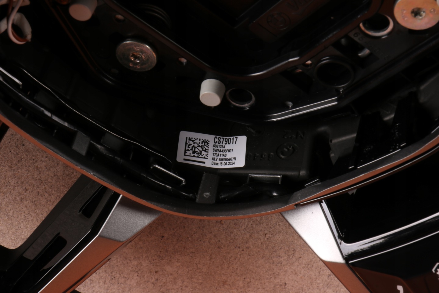 BMW 5 G60 G61 i5 M60 originál steering wheel, m-packet BOOST ASYSTENT