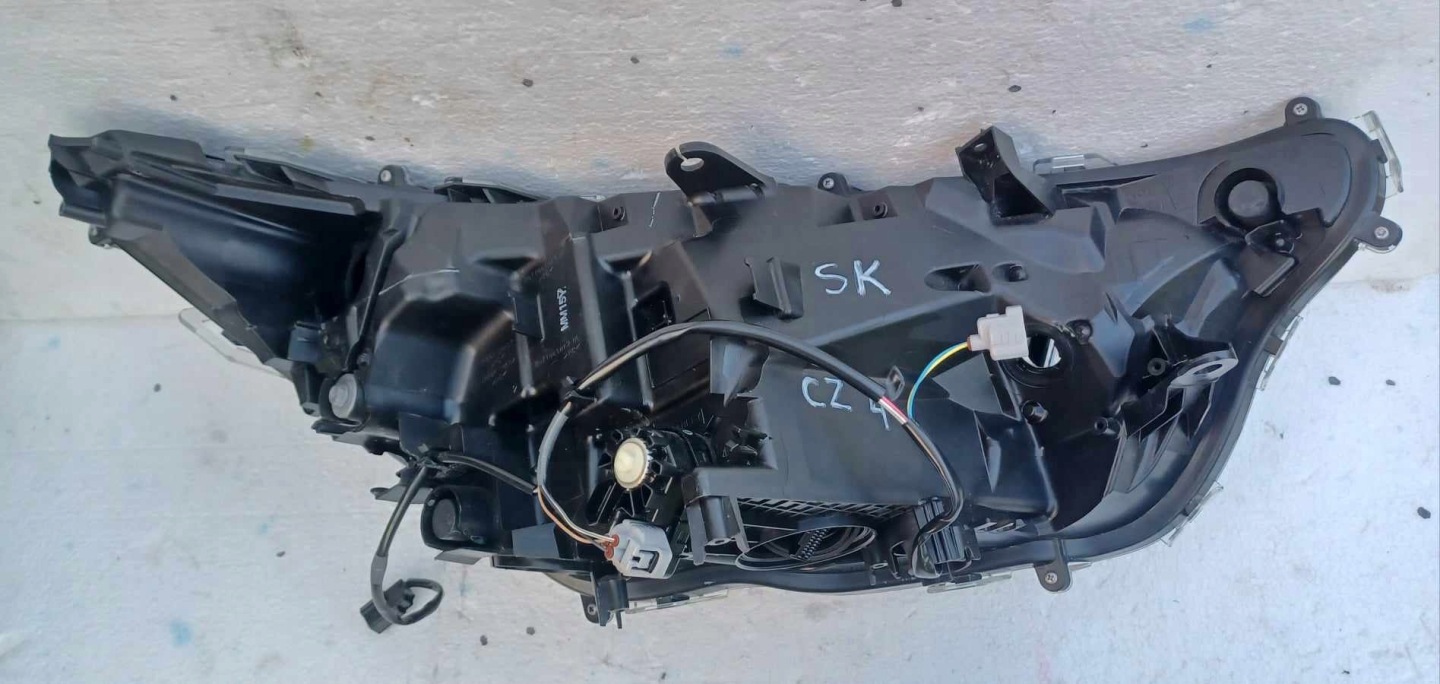 light front left FULL LED TOYOTA RAV4 V 5