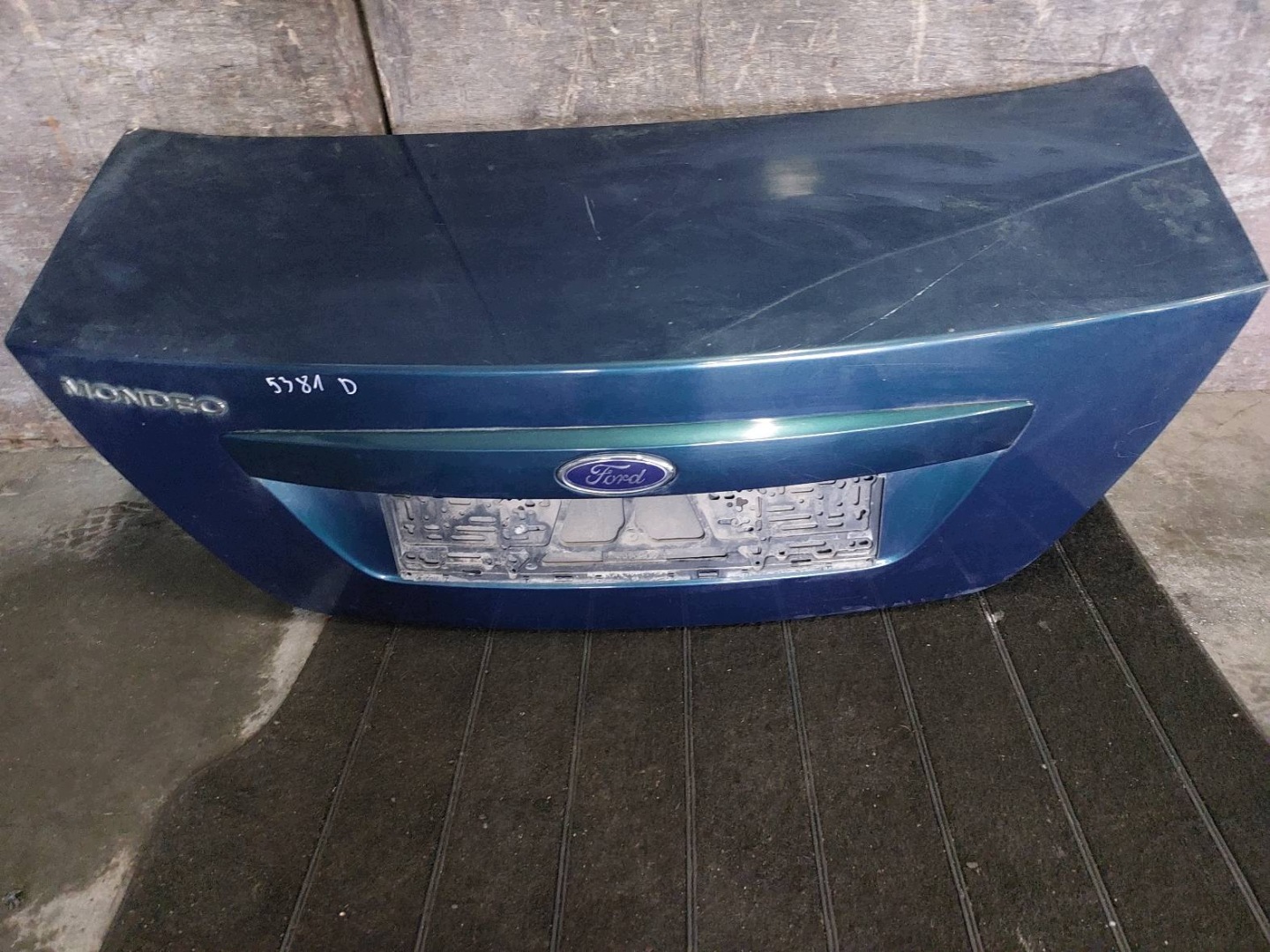 complete rear part FORD MONDEO MK3 trunk door boot bumper rear part lights