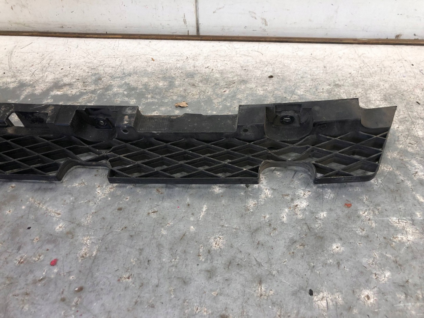 bumper bracket rear part VW PASSAT B7 KOMBI 3AF807863