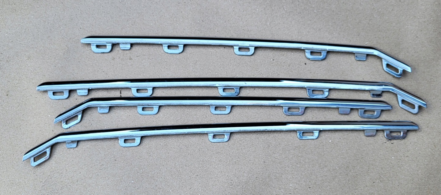 moulding CHROM 4 SZT. Z grille GRILLA front MITSUBISHI SPACE STAR OE