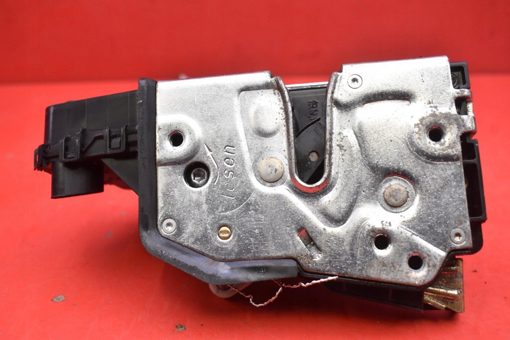 lock door left front front EU BMW E46 KOMBI LIFT 01-06