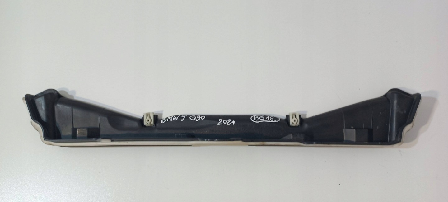 BMW 5 G30 G31 torpedo lower 51717340190 (BG16)