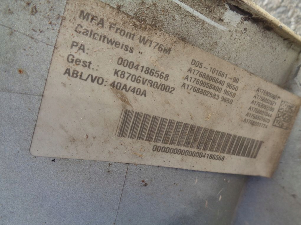 MERCEDES A KLASA 176 LIFT FRONTSTOSSSTANGE