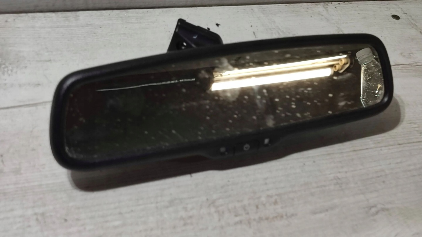 Nissan Qashqai 16r 1.5dci mirror inner