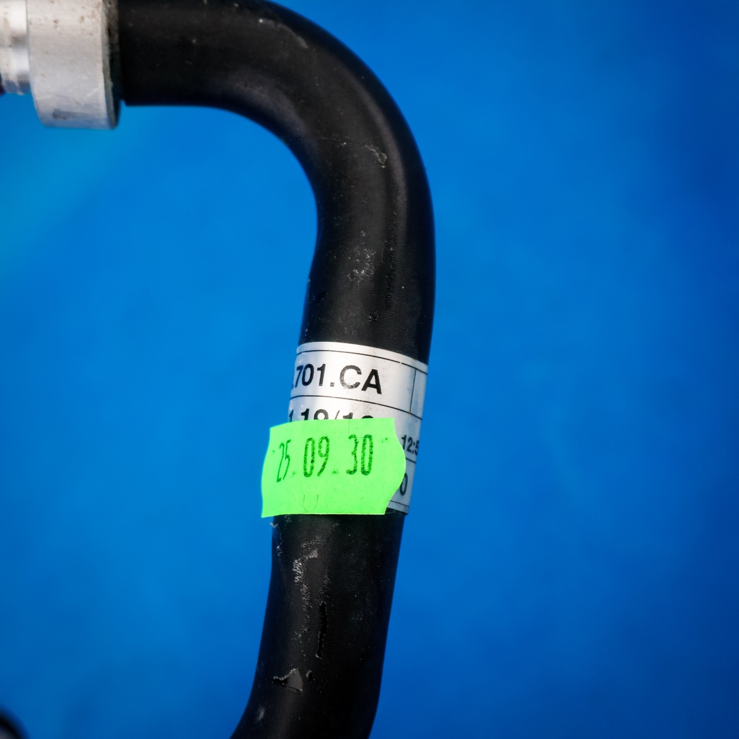 hadice vedení klimatizaci Audi A6 4G A7 4G8 4G0260701CA