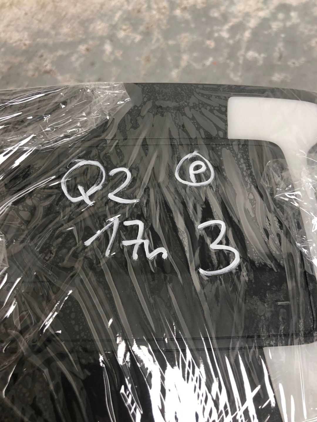 FANALE CIELO INTERNO AUDI Q2 S-LINE 81A947135A