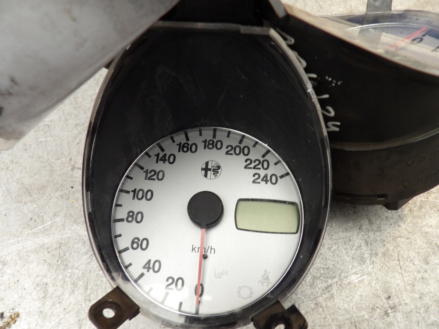 Alfa Romeo 156 clock 1,8B 61.6034.002.0