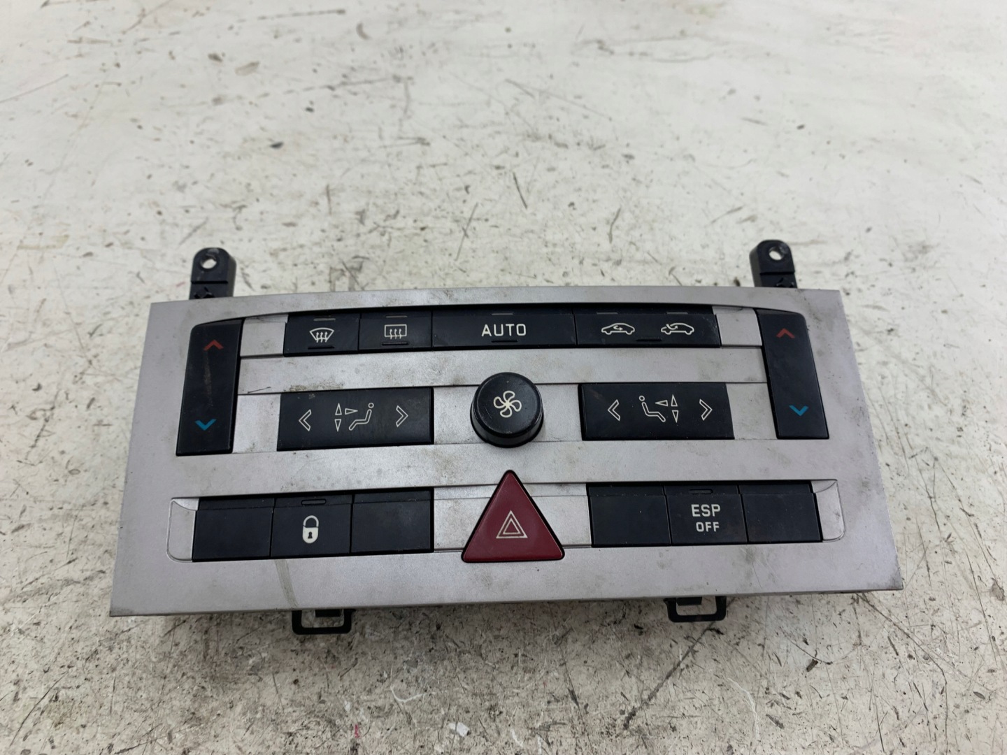 PEUGEOT 407 vezérlö panel a klímának 96573322YP