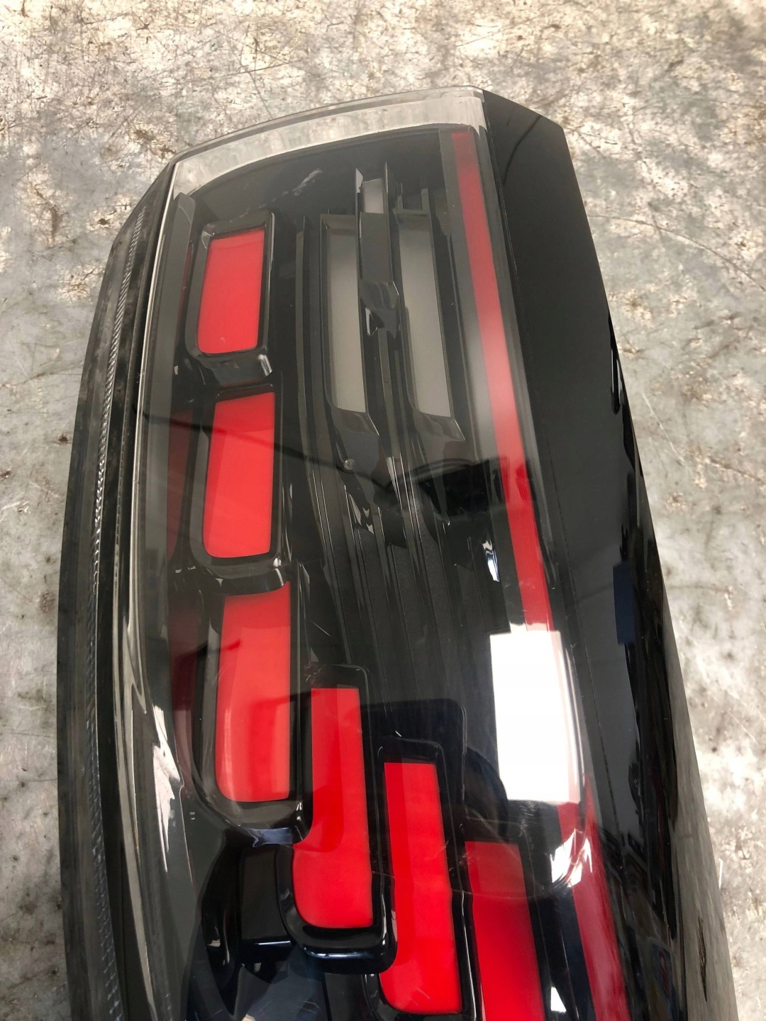 light right rear part VW ID4 11A945208A