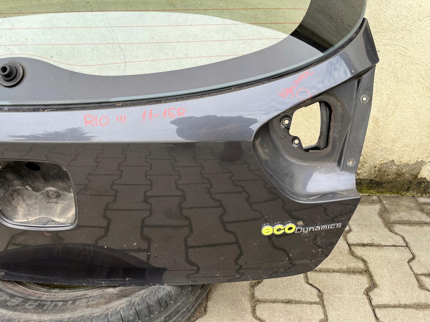 KIA RIO III boot door rear window 2011